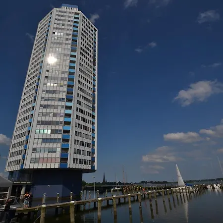 Wikingturm-8 * Schleswig